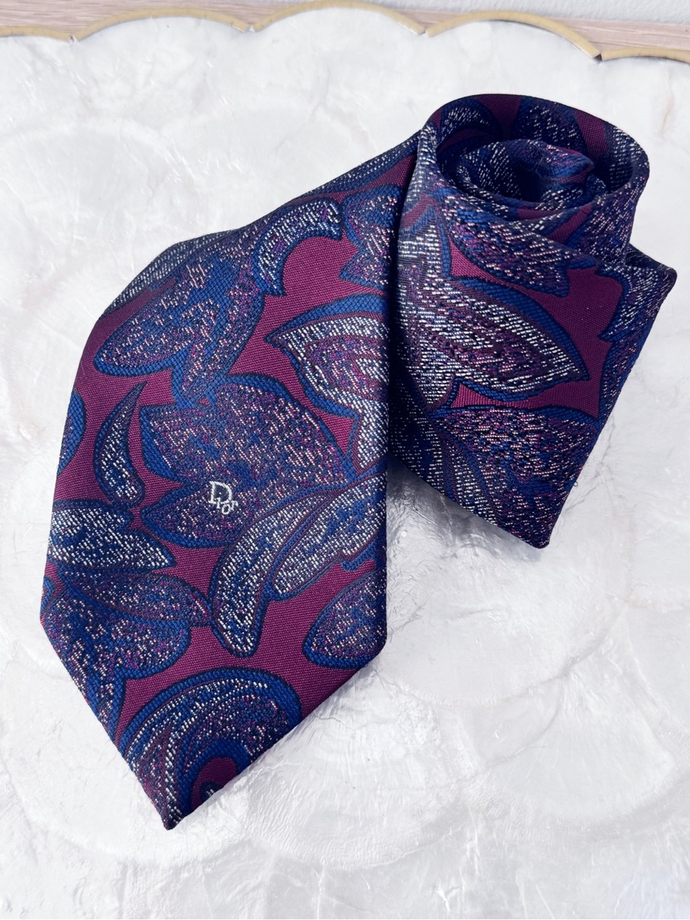 Vintage DIOR Burgundy Navy Jacquard Paisley silk blend Men’s Designer Tie 54”